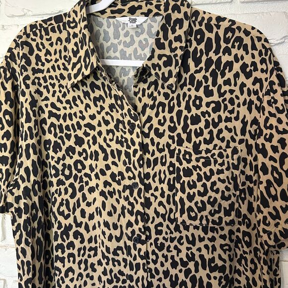 Ascot & Hart Leopard Print‎ Button Down Oversized Short Sleeve Dress Size Small - Picture 4 of 8
